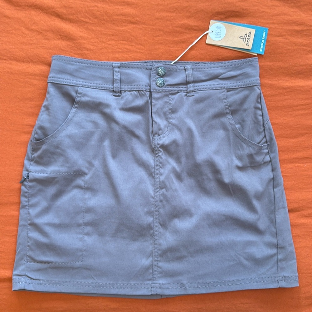 Grey Prana skort, size 6 NWT